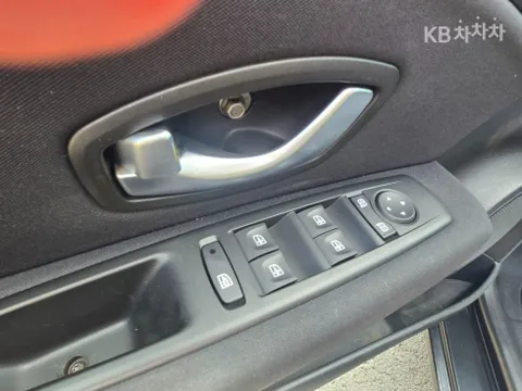 Renault SM3