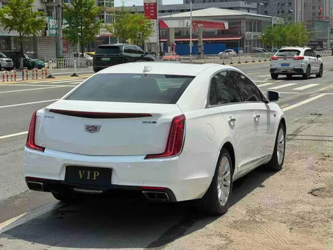 Cadillac XTS