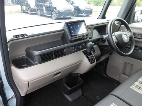 Honda N-BOX Joy