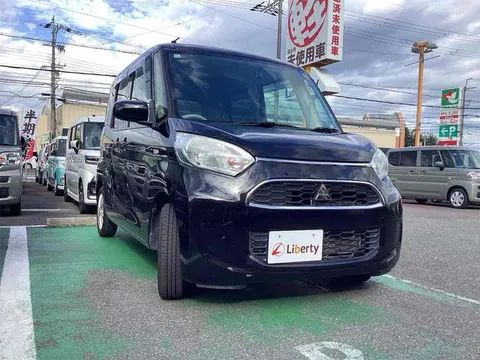 Mitsubishi eK Space