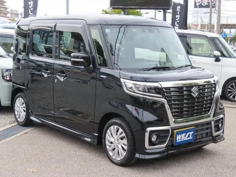 Suzuki Spacia Custom