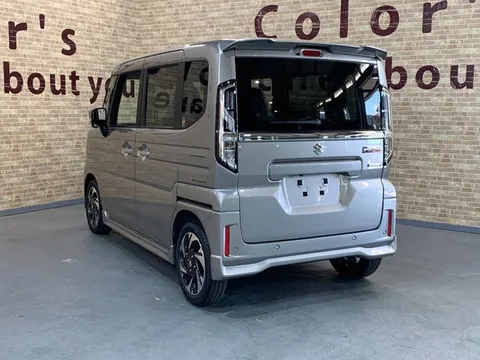 Suzuki Spacia Custom