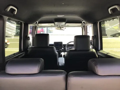 Honda N-BOX Custom