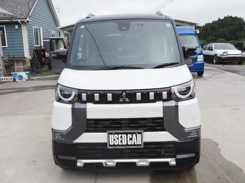 Mitsubishi Delica Mini
