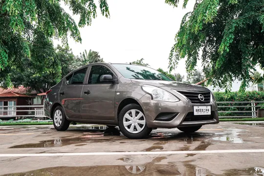 Nissan Sunny