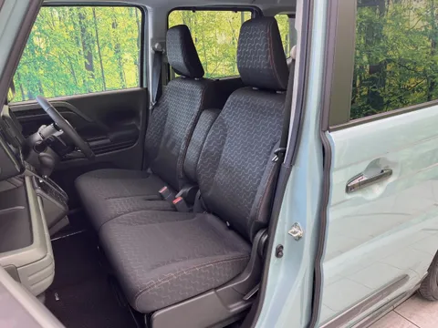 Suzuki Spacia Gear