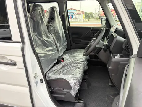 Suzuki Spacia Gear