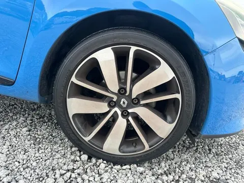 Renault Lutecia