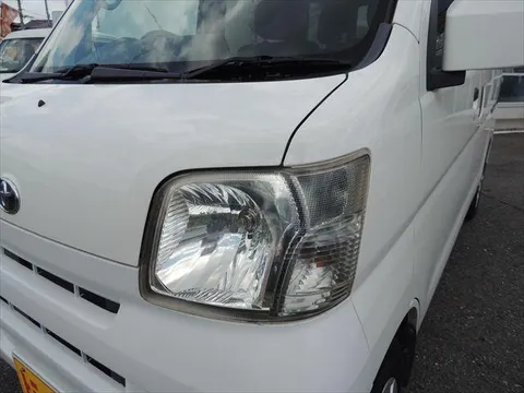 Toyota Pixis Van