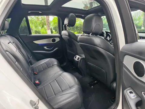 Mercedes-Benz Mercedes-Benz GLC