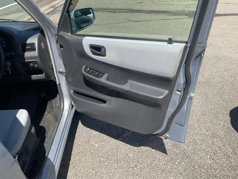 Subaru Pleo