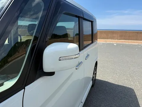 Suzuki Spacia Custom
