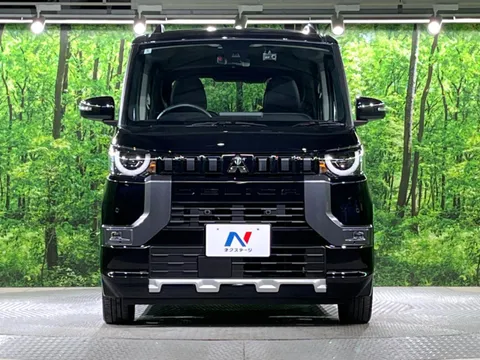 Mitsubishi Delica Mini