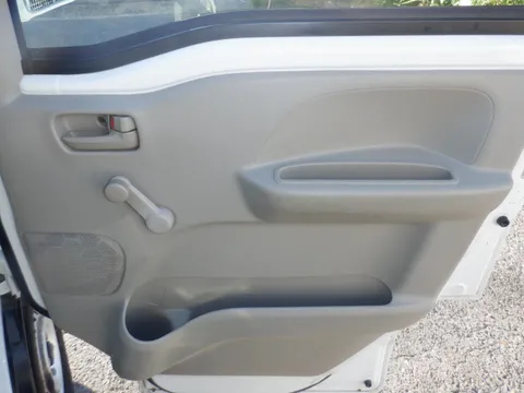 Mitsubishi Minicab Van