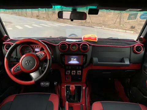 BAIC BJ40