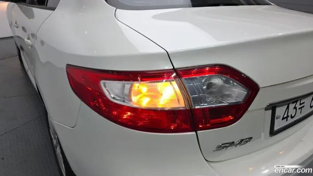 Renault SM3