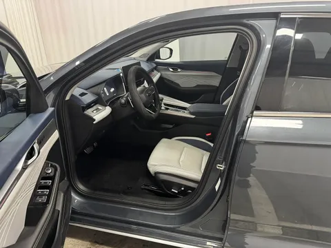 Geely Preface (Xingrui)