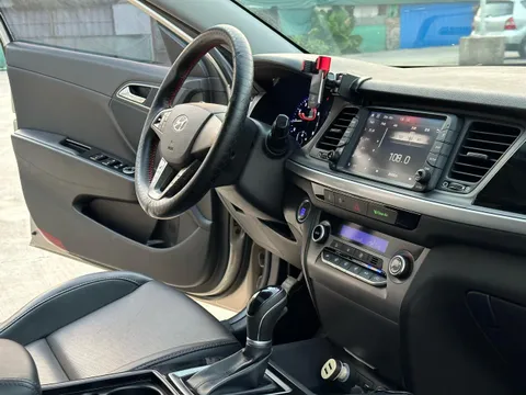 Hyundai Mistra