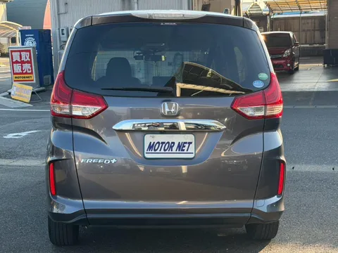 Honda Freed Plus