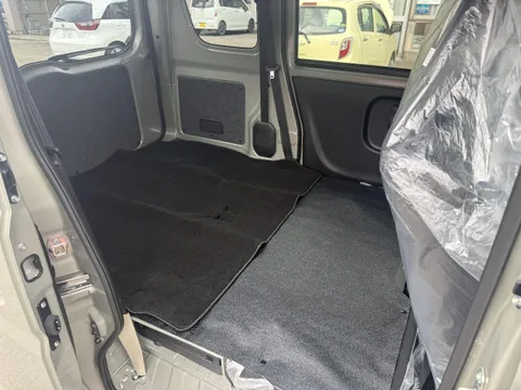 Nissan Clipper