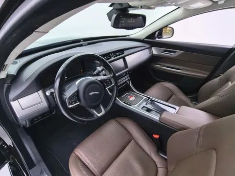Jaguar XFL