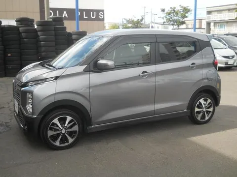 Mitsubishi eK X