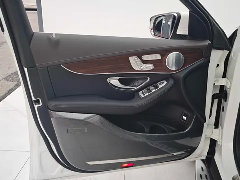 Mercedes-Benz Mercedes-Benz GLC