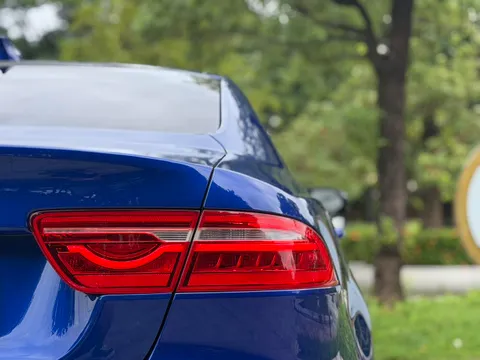 Jaguar XEL
