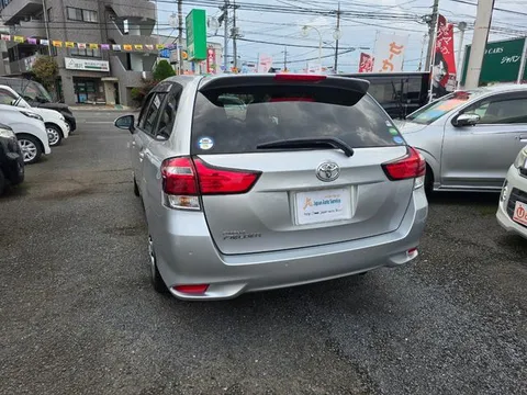 Toyota Corolla Fielder