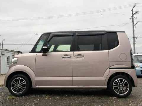 Honda N-BOX Plus