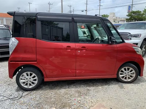 Nissan Dayz Roox