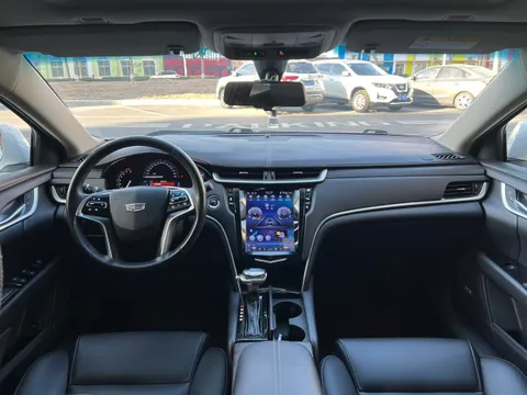 Cadillac XTS