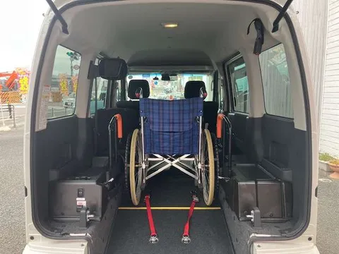 Daihatsu Atrai Wagon