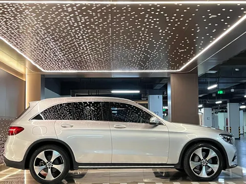 Mercedes-Benz Mercedes-Benz GLC