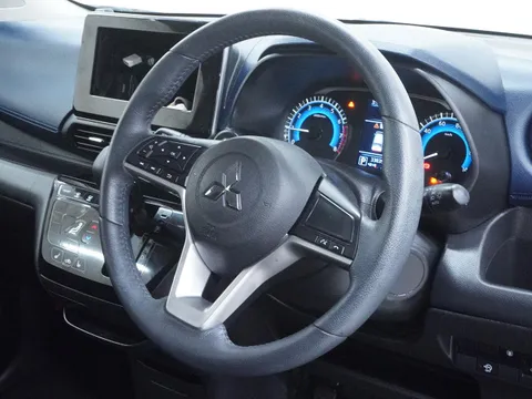 Mitsubishi eK X
