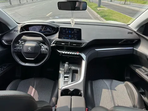 Peugeot 4008