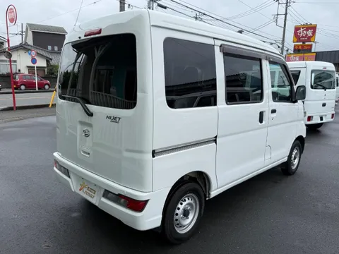 Daihatsu Hijet Cargo