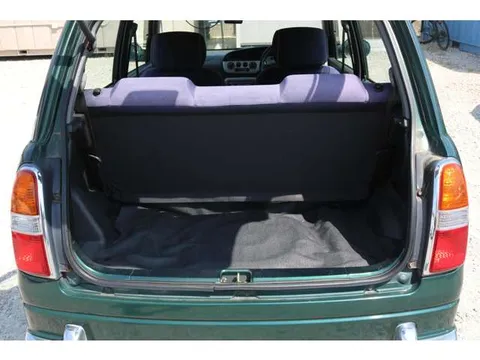 Daihatsu Mira Gino