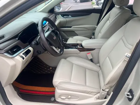 Cadillac XTS