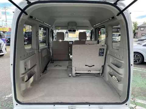 Nissan Clipper Rio