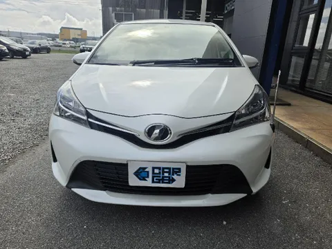 Toyota Yaris (Vitz)