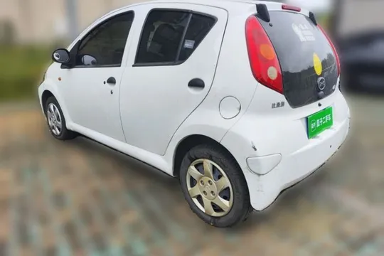 BYD F0