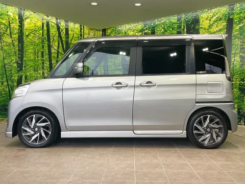 Suzuki Spacia Custom