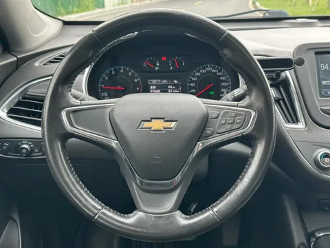 Chevrolet Malibu XL