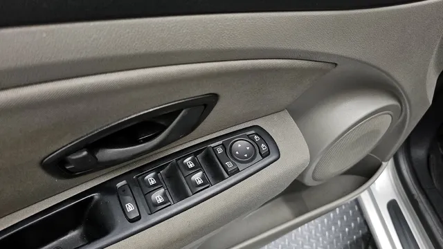 Renault SM3