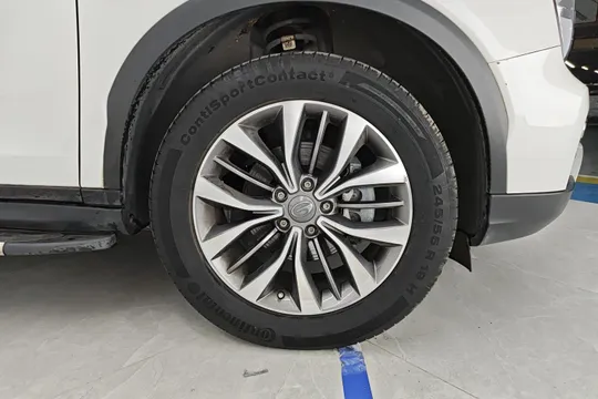 Gac GS8
