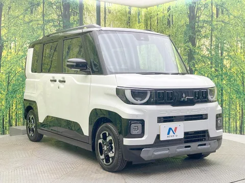 Mitsubishi Delica Mini