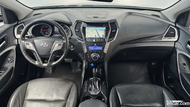 Hyundai Grand Santa Fe (Maxcruz)