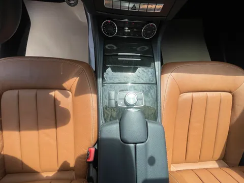 Mercedes-Benz Mercedes-Benz CLS