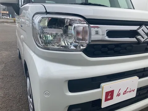 Suzuki Spacia